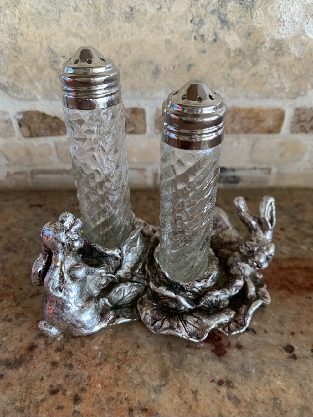 Arthur Court Silver-Tone Rabbit Salt & Pepper Set with Clear Glass